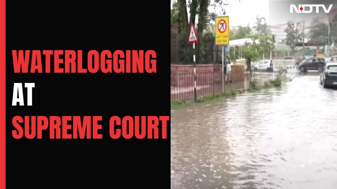Delhi Flood | Waterlogging At Supreme Court As Authorities Try To Fix Drain Breach
