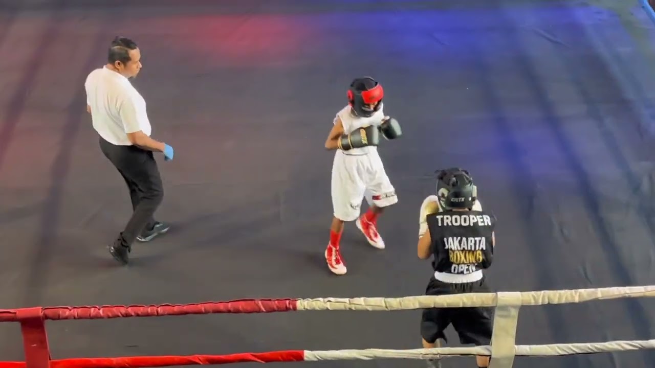 Full fight zeuga 🟥 (white)  di JBO