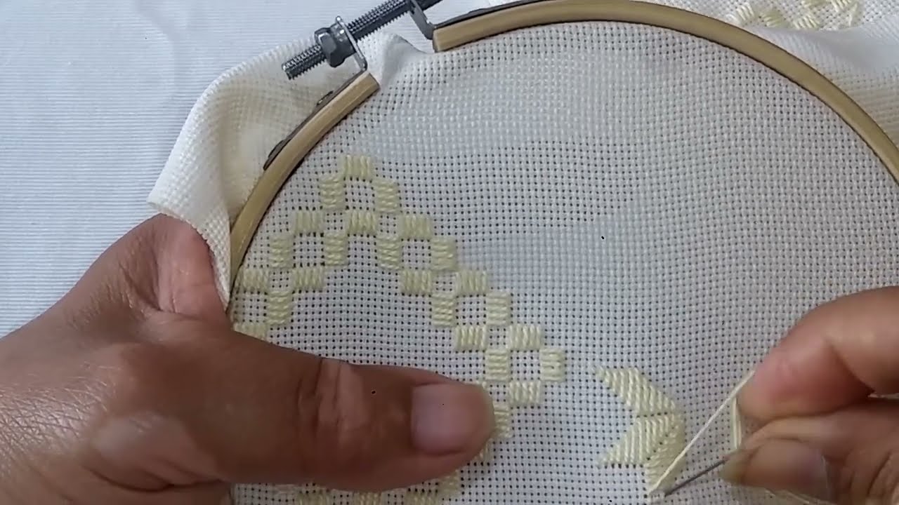 Bolso Hardanger Crema- Parte 1