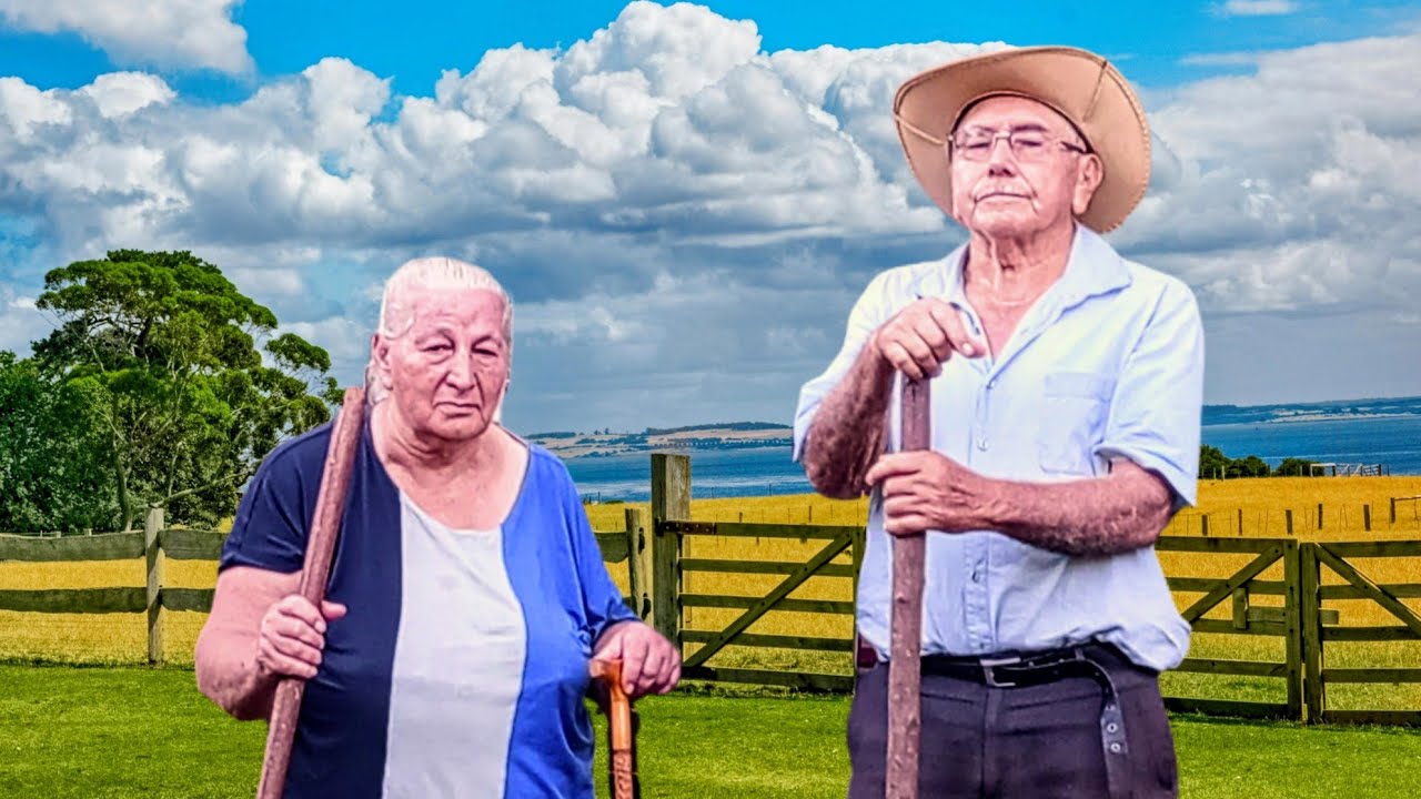 ELES TEM QUASE 80 ANOS E CRIAM ANIMAIS NA ROÇA 