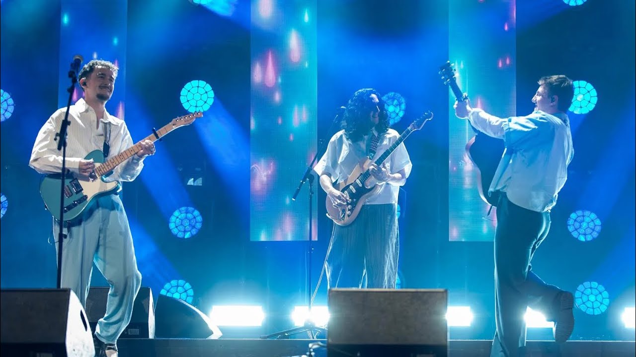 THE TYETS | ACTUACIÓ PREMIS ENDERROCK 2025 (A fora plou)