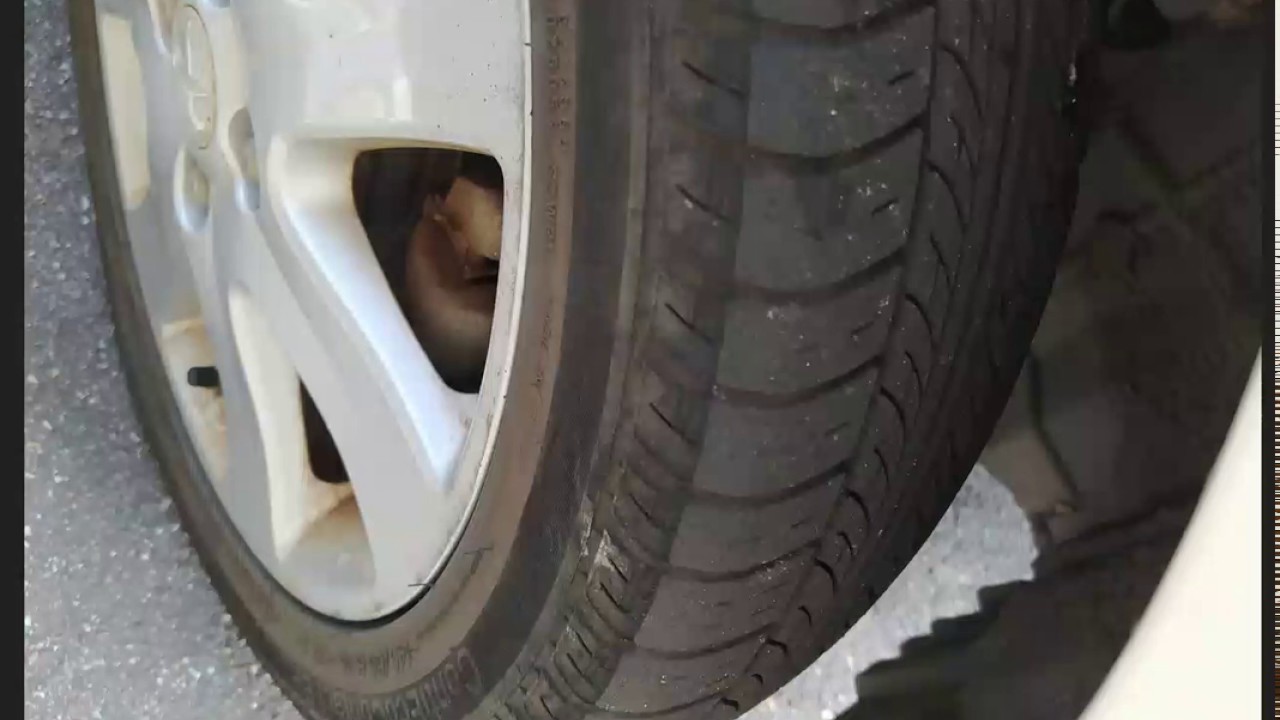 Ma Peugeot iOn recalée à son 2e contrôle technique à cause des pneus avant, ça tourne mal !