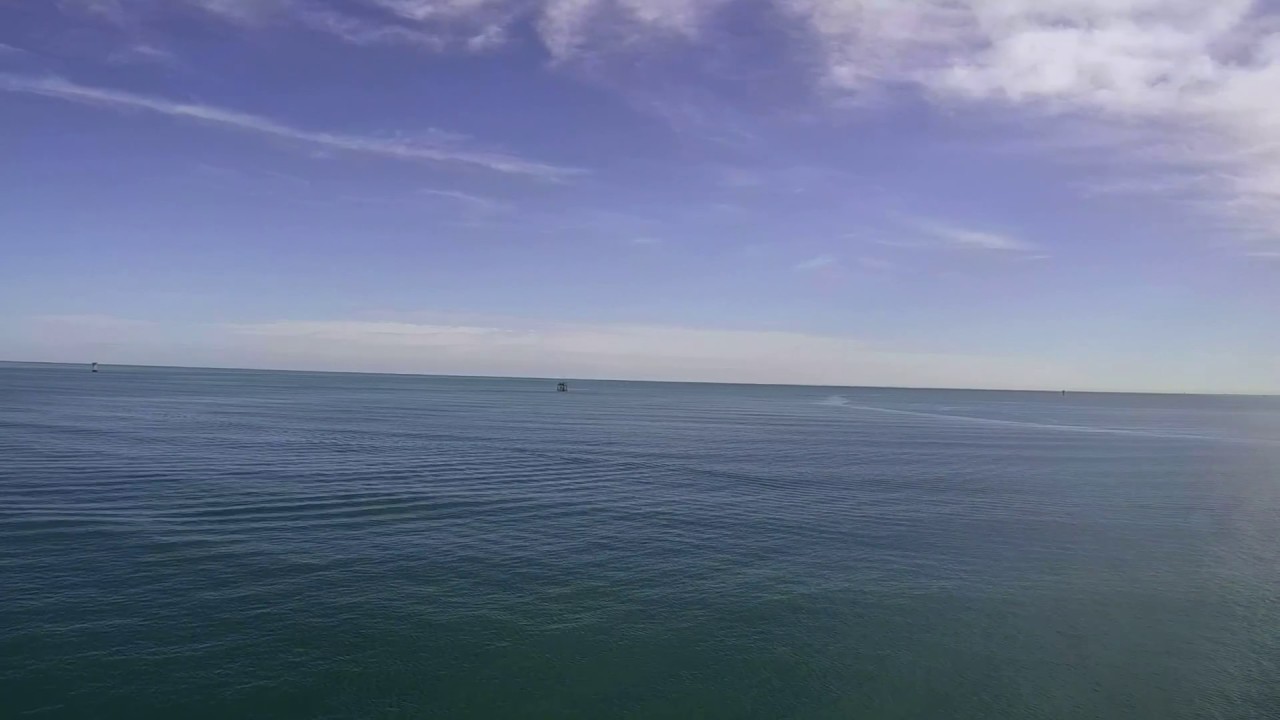 xioami mi drone  1080, walk at sea
