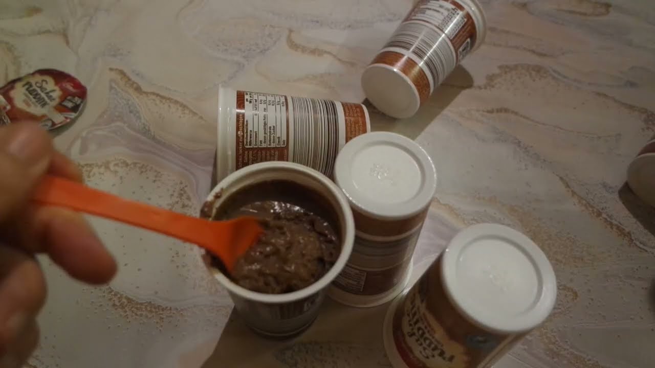 Grandiso Sahne Pudding LockerundLuftig Schoko oder Schoko unbox und ein paar becher bei