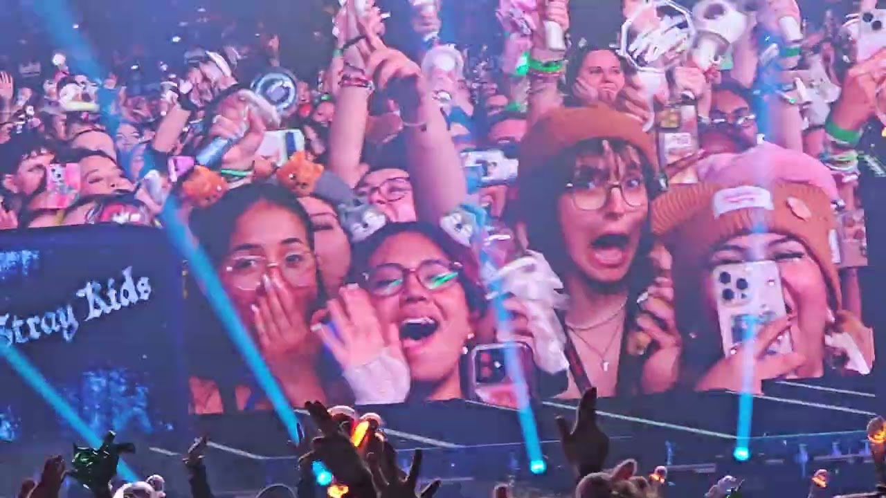 Stray Kids Dominate Tour in Arlington Day 1 - post LALALALA Ment