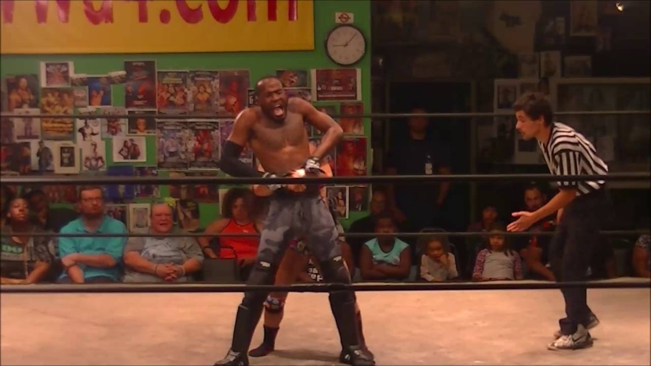 WWA4 AC Mack vs 