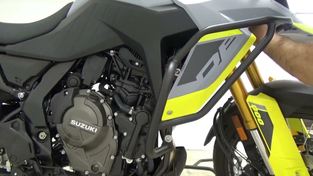 CrashBars Installation Vstrom 800DE Cosmo-Accessories