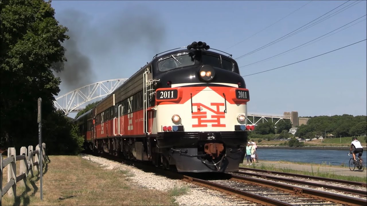 New Haven FL9 doubleheader & caboose trains - Cape Cod Railfan Day 2025