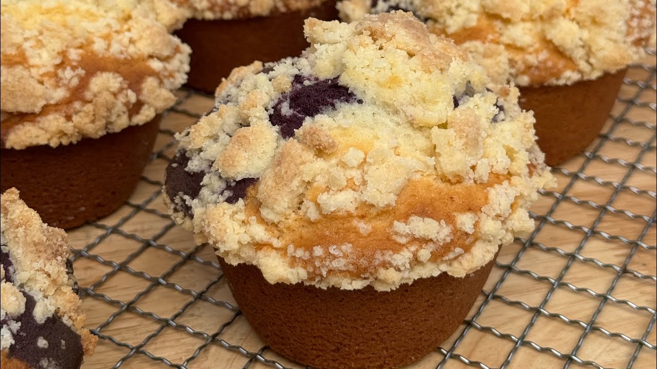 VANILLA UBE STREUSSEL MUFFIN RECIPE