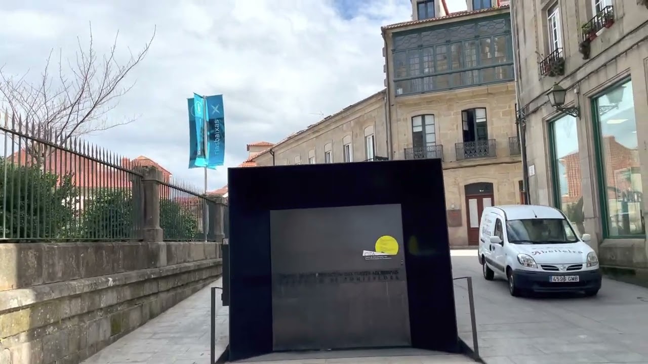 Paseo por las calles de pontevedra /Galicia,España