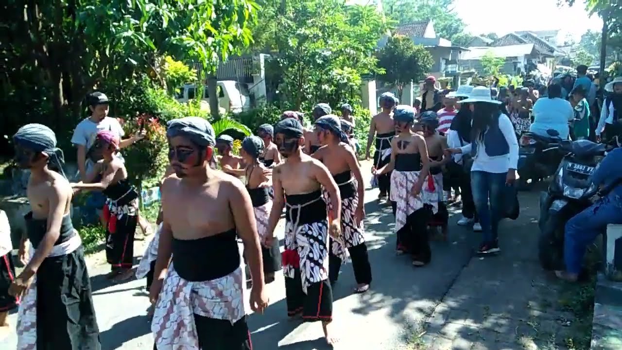 Kreasi budaya......SDN 1 Gedog wetan turen,pelepasan murid kls 6 2022