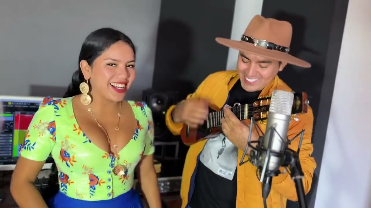 Carmencita Heredia y Jhon Adalid [CHINITO]