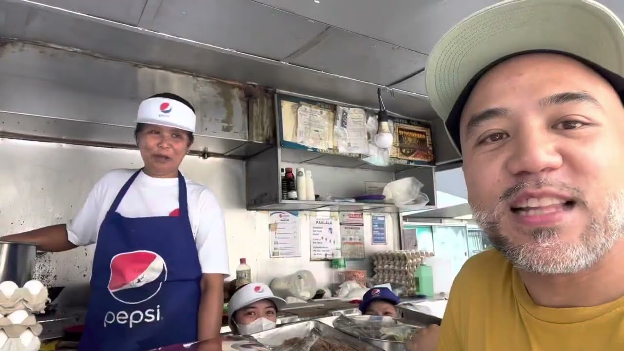 Jolly jeep lunch break. Kaon ta/kain tayo!