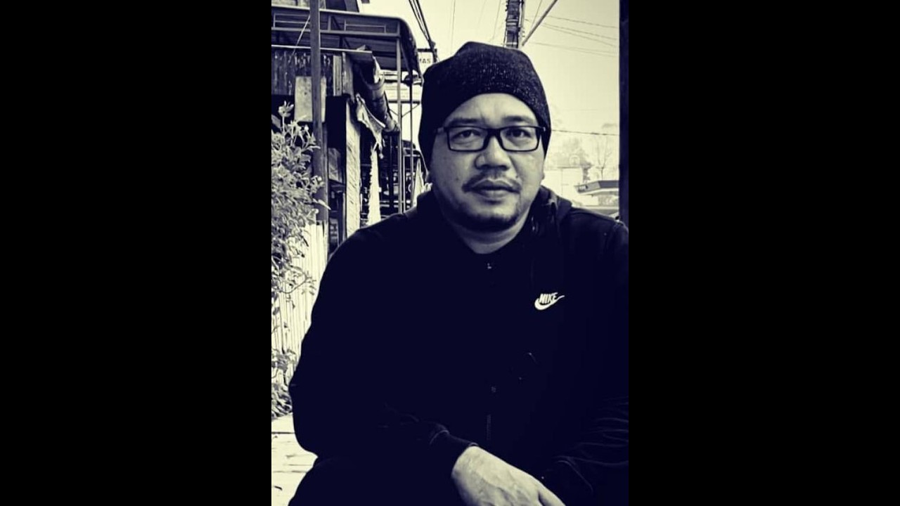 TERLARANG KUSEBUT RINDU