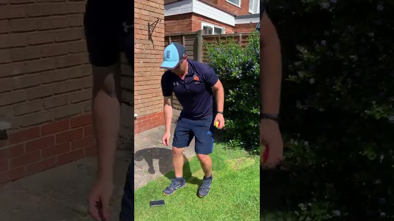 Challenge #3 Wall ball - Mr Singleton - House Games Olympics