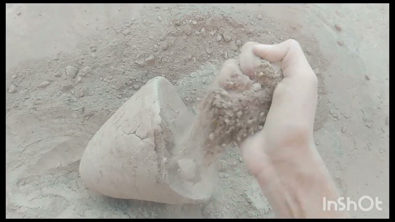 Syper satisfying crispy pink mud full floor crumbling 🤤 soul relaxing sound 😍huge clay pot shapes💓🌺