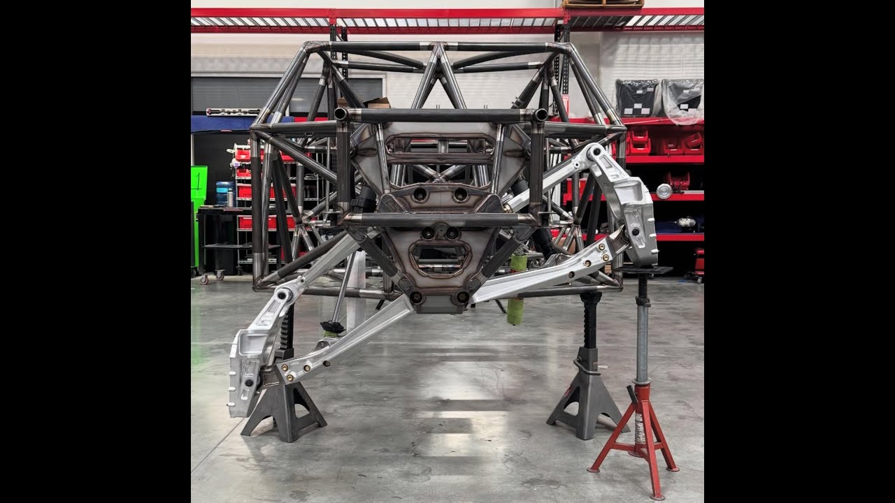 Mason Motorsports Gen 2 All Wheel Drive Trophy Truck First Look! This thing is INSANE!