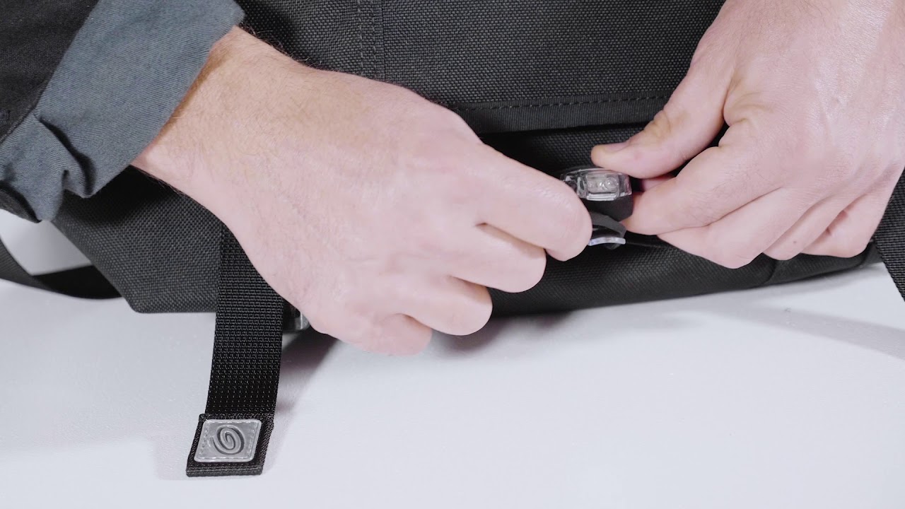 Classic Messenger Bag | Timbuk2