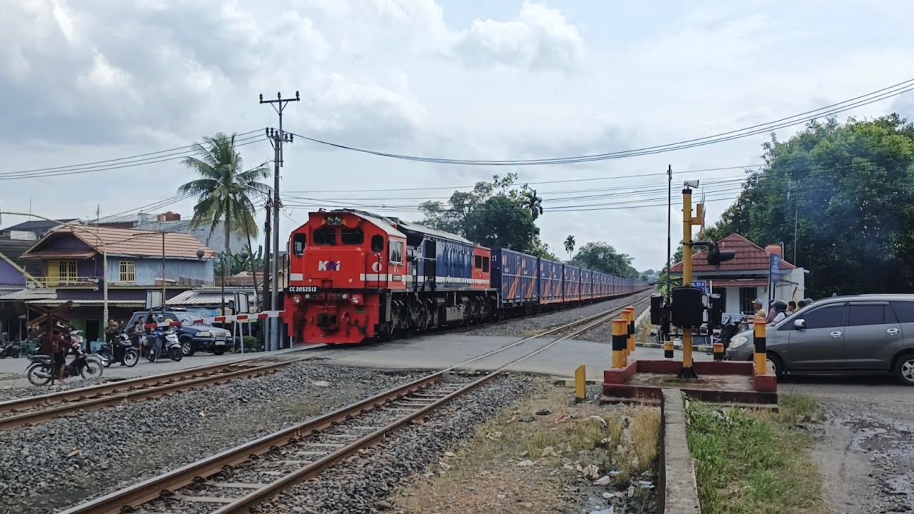 Uji Coba Lokomotif CC 205 Single Traksi Menarik 60 Gerbong Batubara