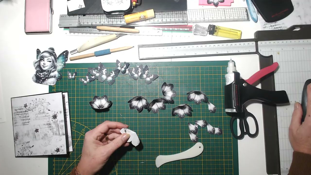 ALBUM#25- L'album avec carte Pop Up- Tuto 2B La carte fleurs Fin