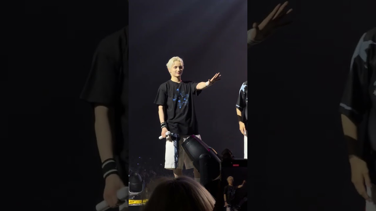 Tomorrow X Together (TXT) - Cat & Dog (Korean Version) - 9/22/25 - ACT: Tomorrow Rosemont Day 2