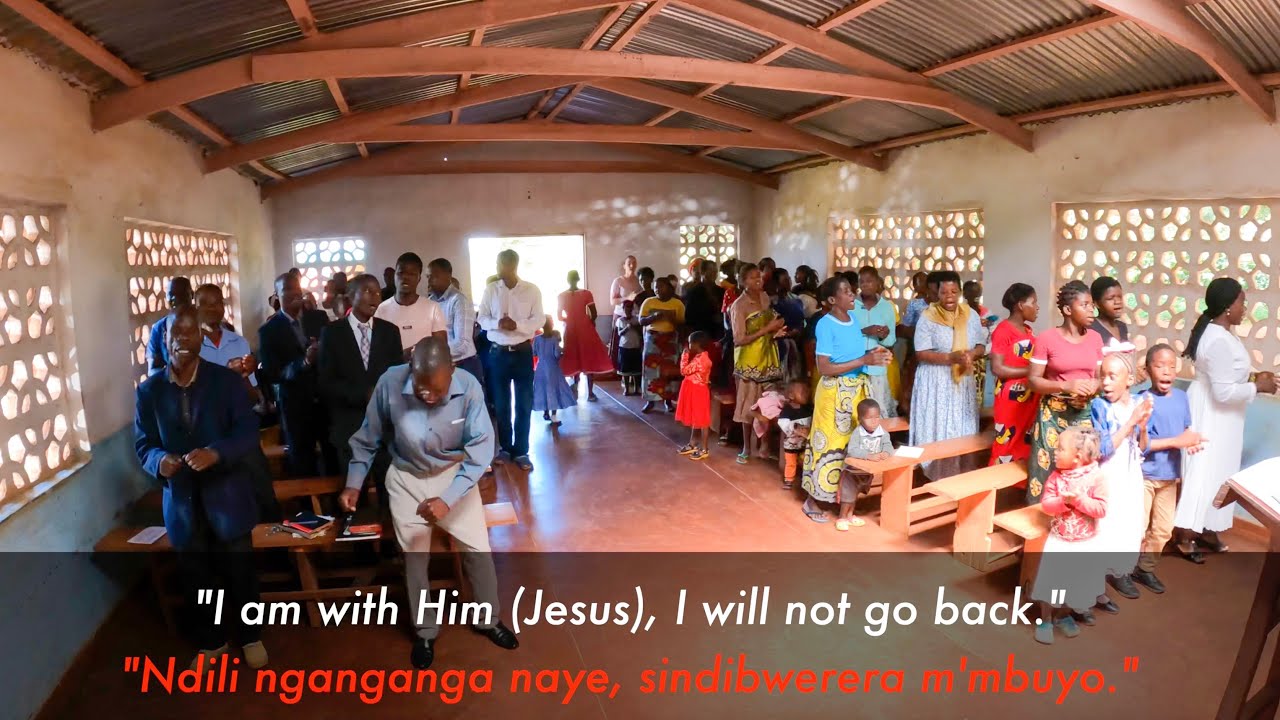 African Worship Songs: Ndili nganganga naye (I am with Him)