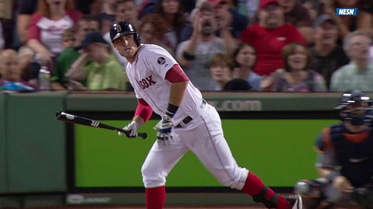 DET@BOS: Middlebrooks breaks it open with grand slam