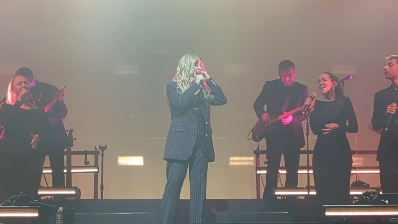Lara Fabian -Painting in the rain-13.06.2025