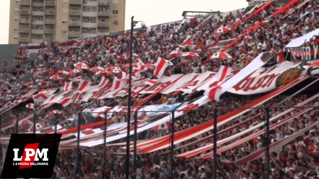 Cantitos contra Boca - Quilmes vs River - Torneo Inicial 2012