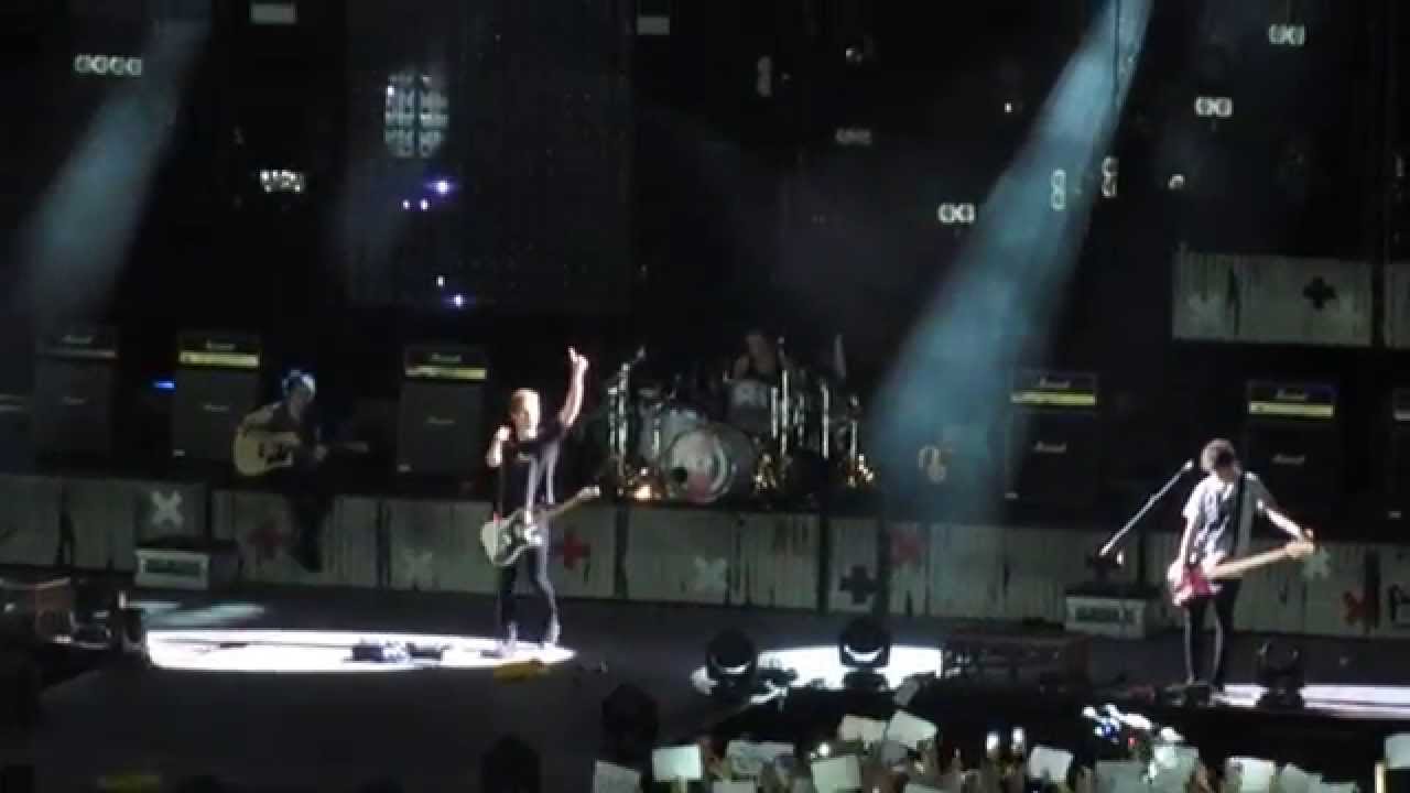 5 Seconds Of Summer, Amnesia - ROWYSO Live at Ziggo Dome Amsterdam 20-05-2015