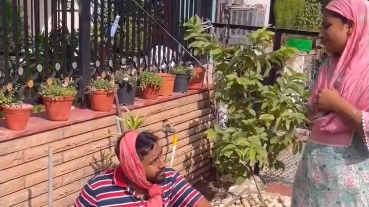 Aunty vs mali l comedy funny video l trending dailycomedy punjabifunny viralvideo