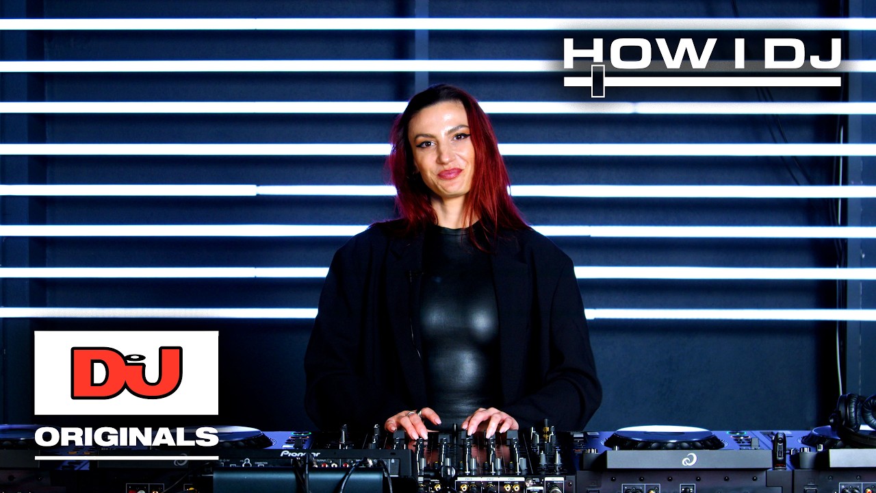 Learn To DJ Like Lee Ann Roberts | Mixing Hard Techno, Looping & More