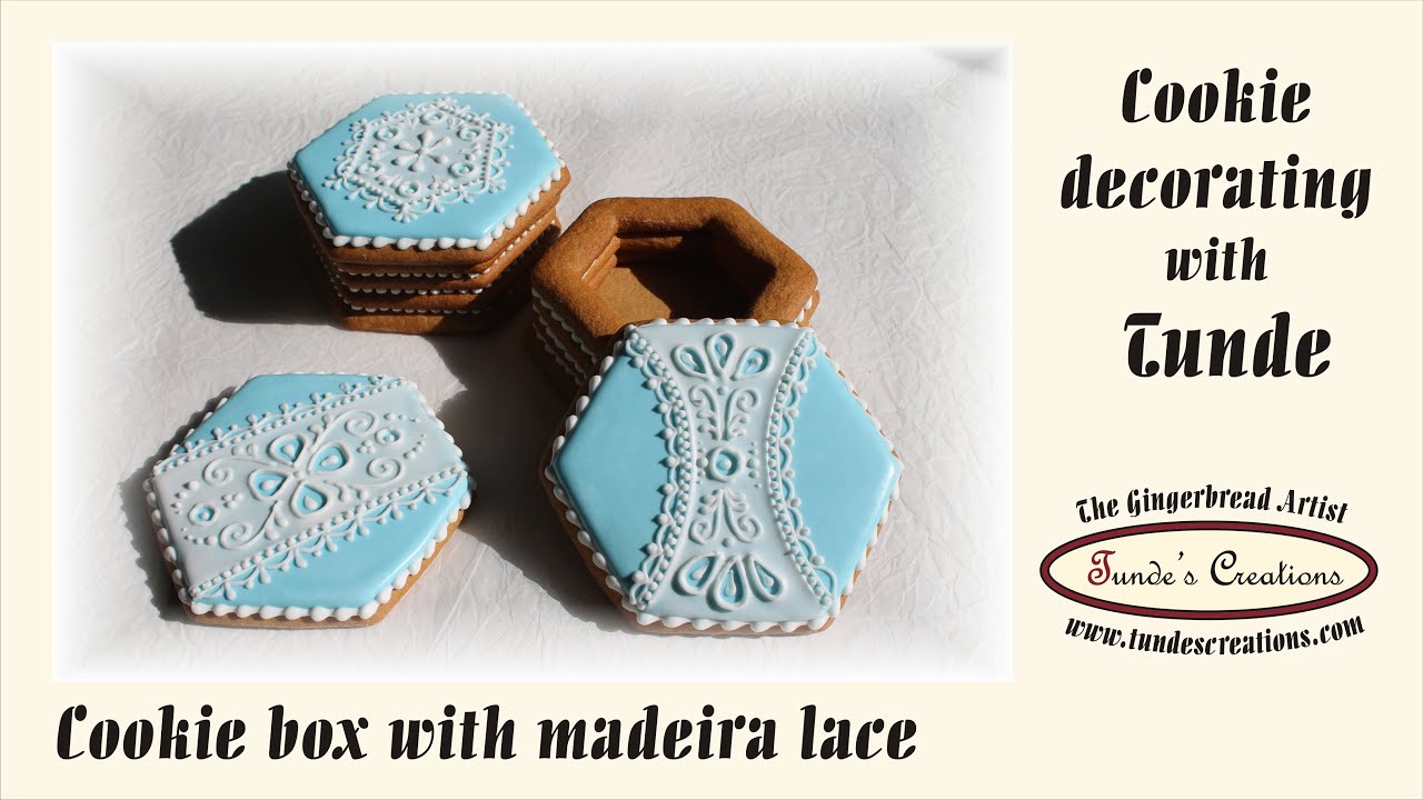 Cookie box with madeira lace