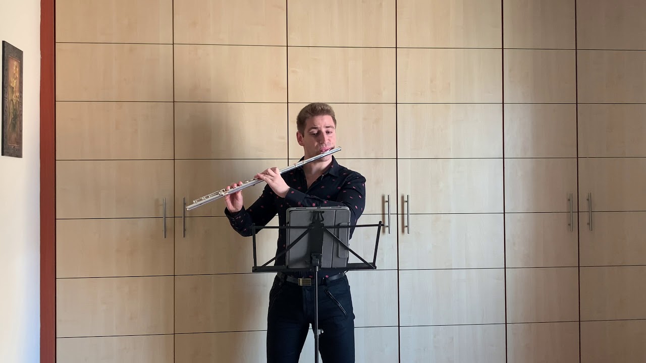 Krzysztof Zgraja. 3 Virtuoso Flamenco Studies for flute solo. No.2
