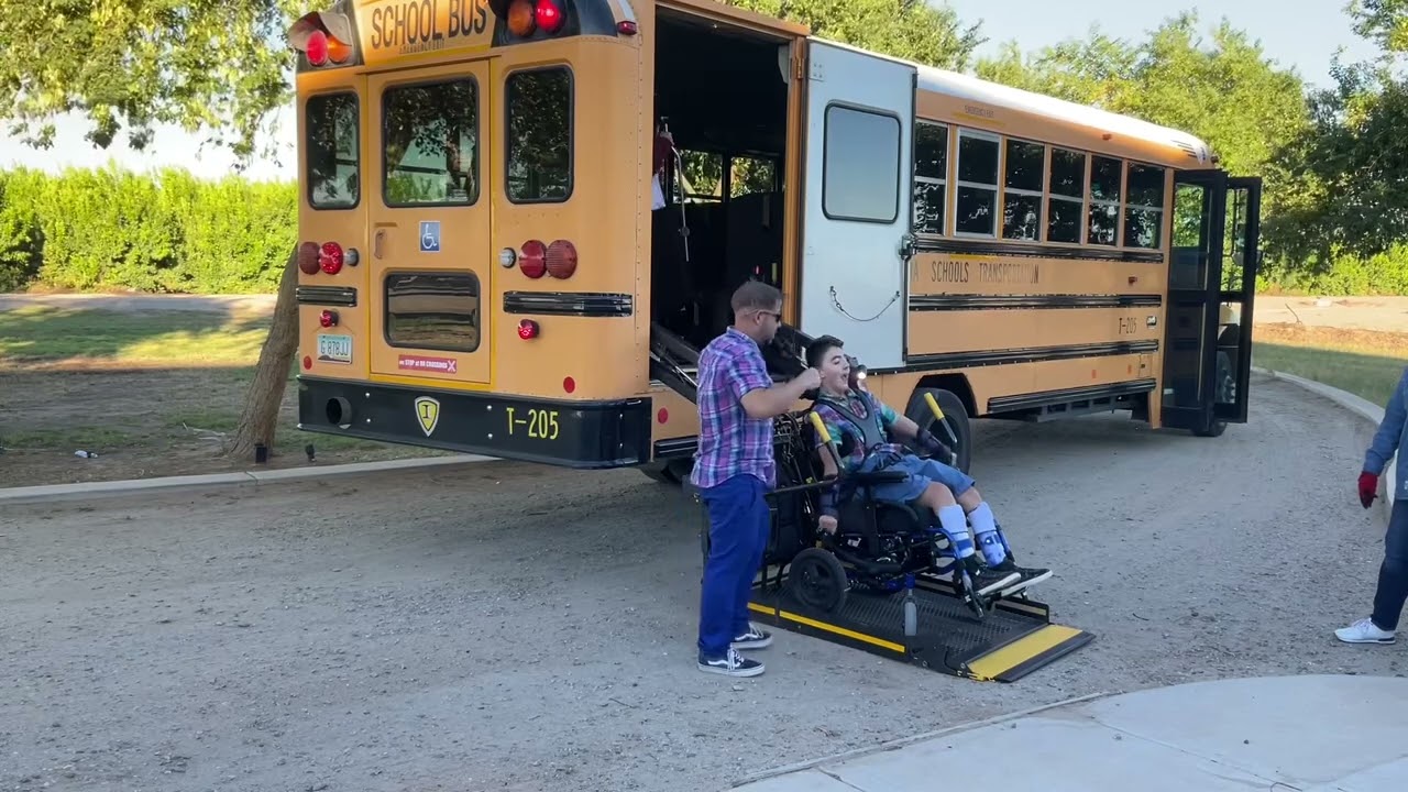Carter’s “Cat made me late” kind of bus ride!