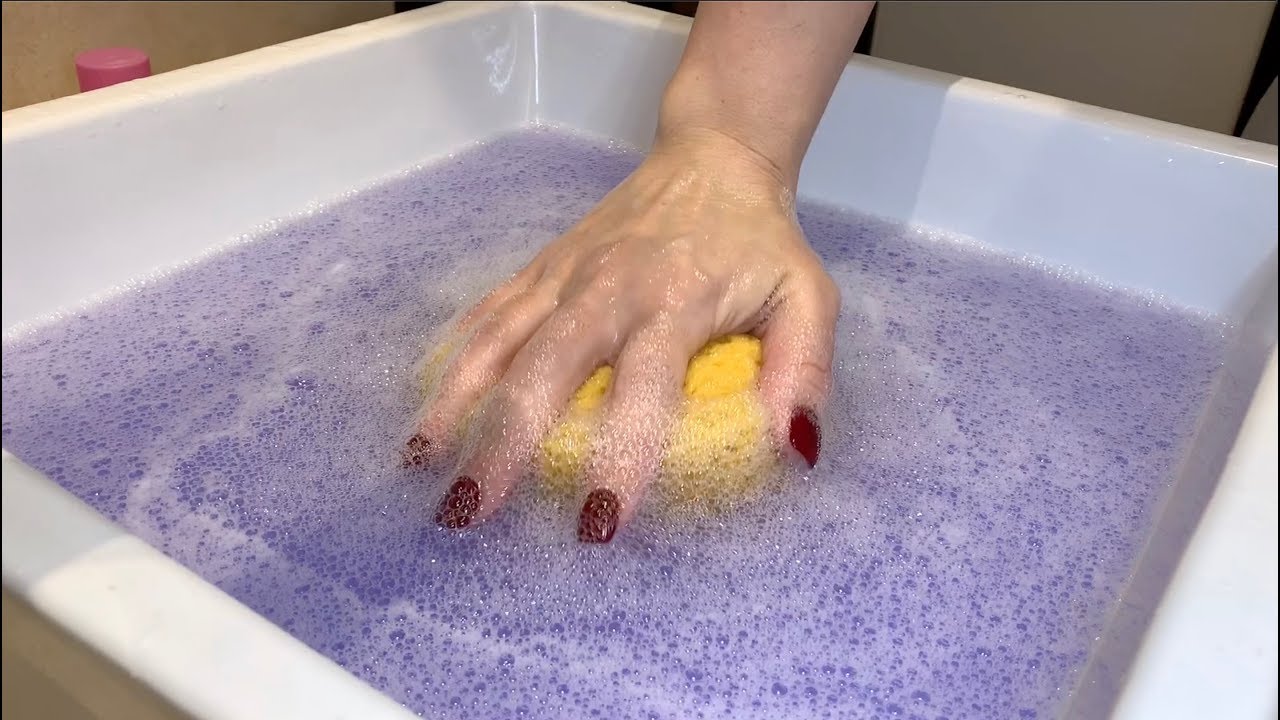 THERAPEUTIC LAVENDER SQUEEZES FOR RELAXATION - sponge ASMR