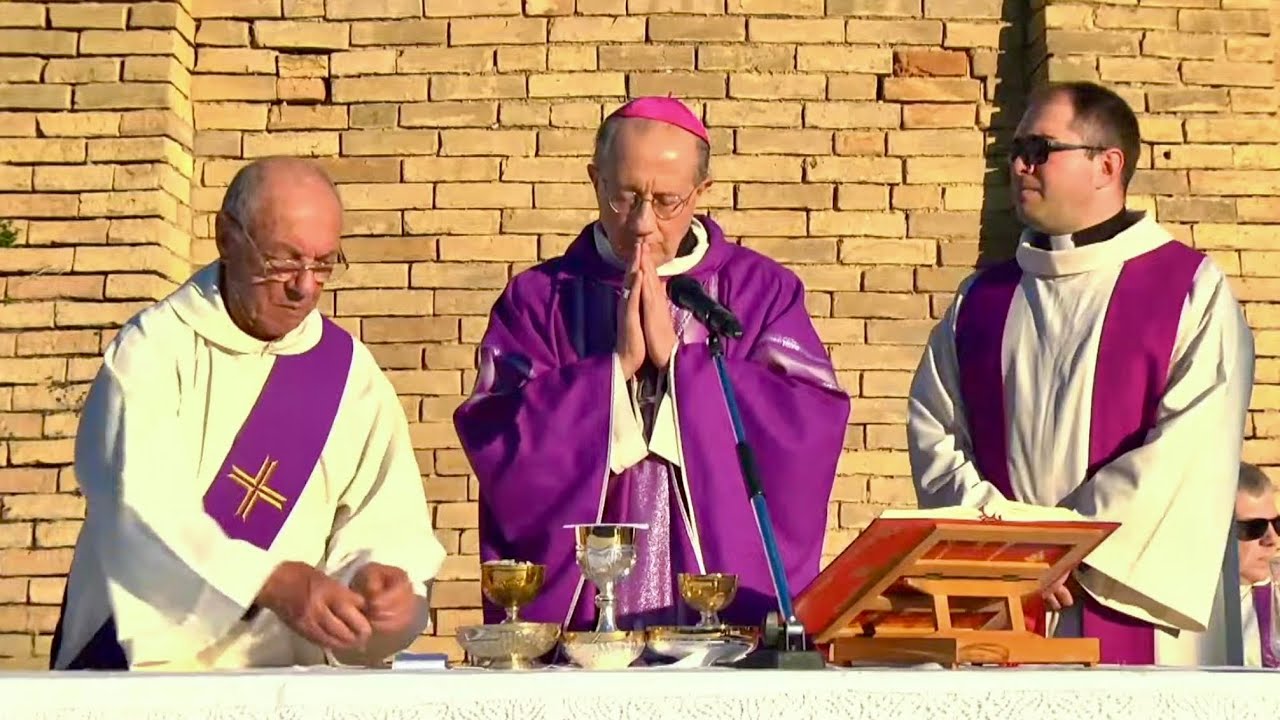 VASTO - Preghiamo per i defunti con il nostro Arcivescovo Padre Bruno