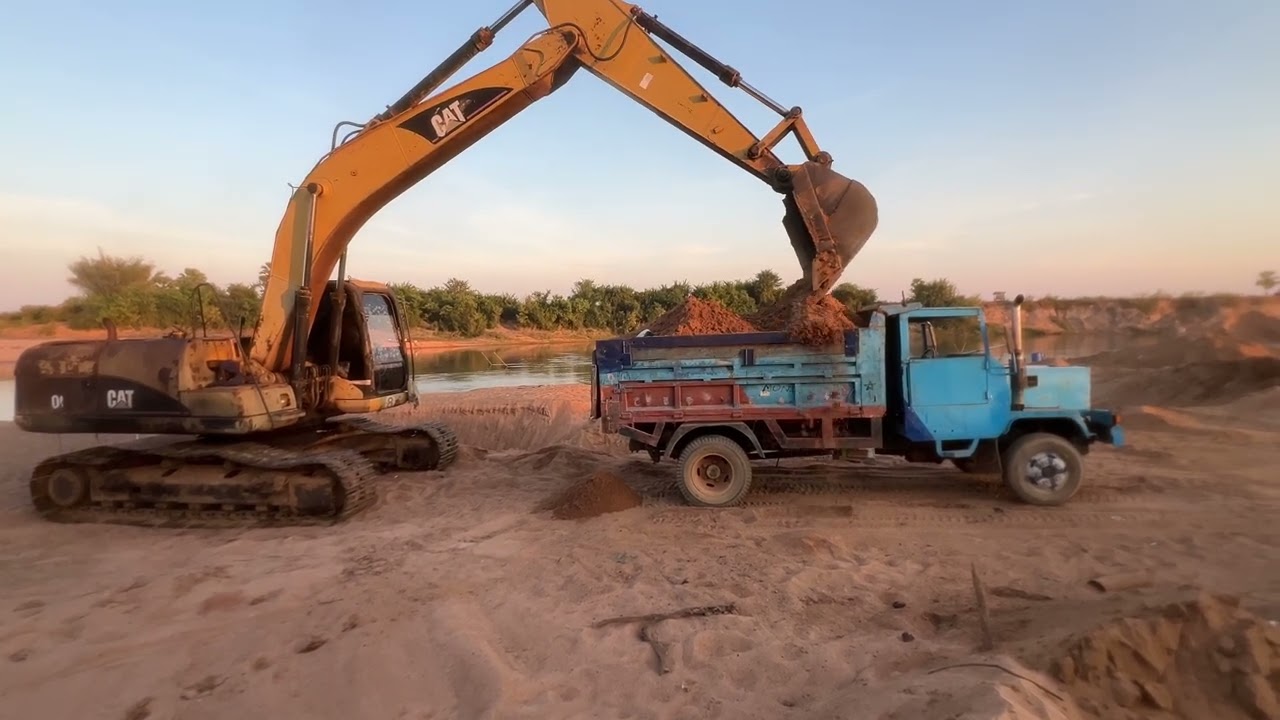 Excavator(320C) & Dump Truck Sand Loading Process | Heavy Construction Machin