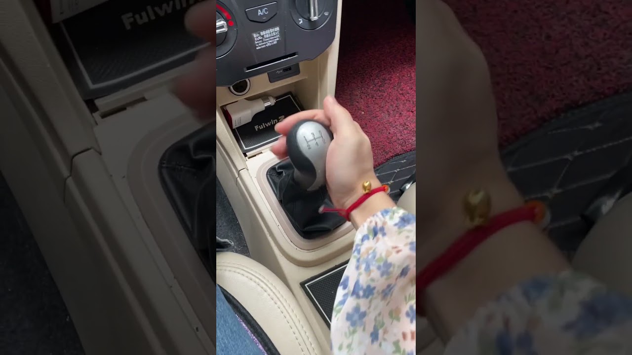 When the car is started, release the handbrake first, which may cause the danger of the car rolling