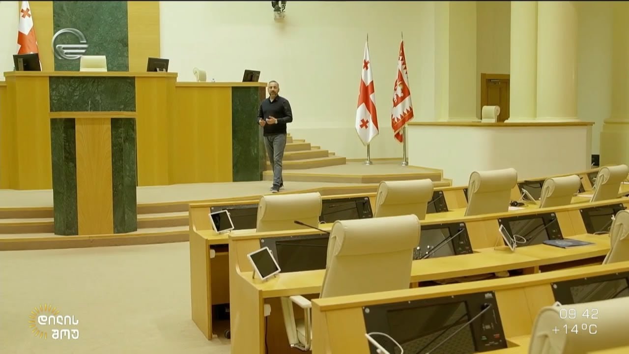 დაკარგული 9 აპრილი გიორგი კალანდიას რუბრიკაში „ამბები ხელოვნების სასახლიდან“