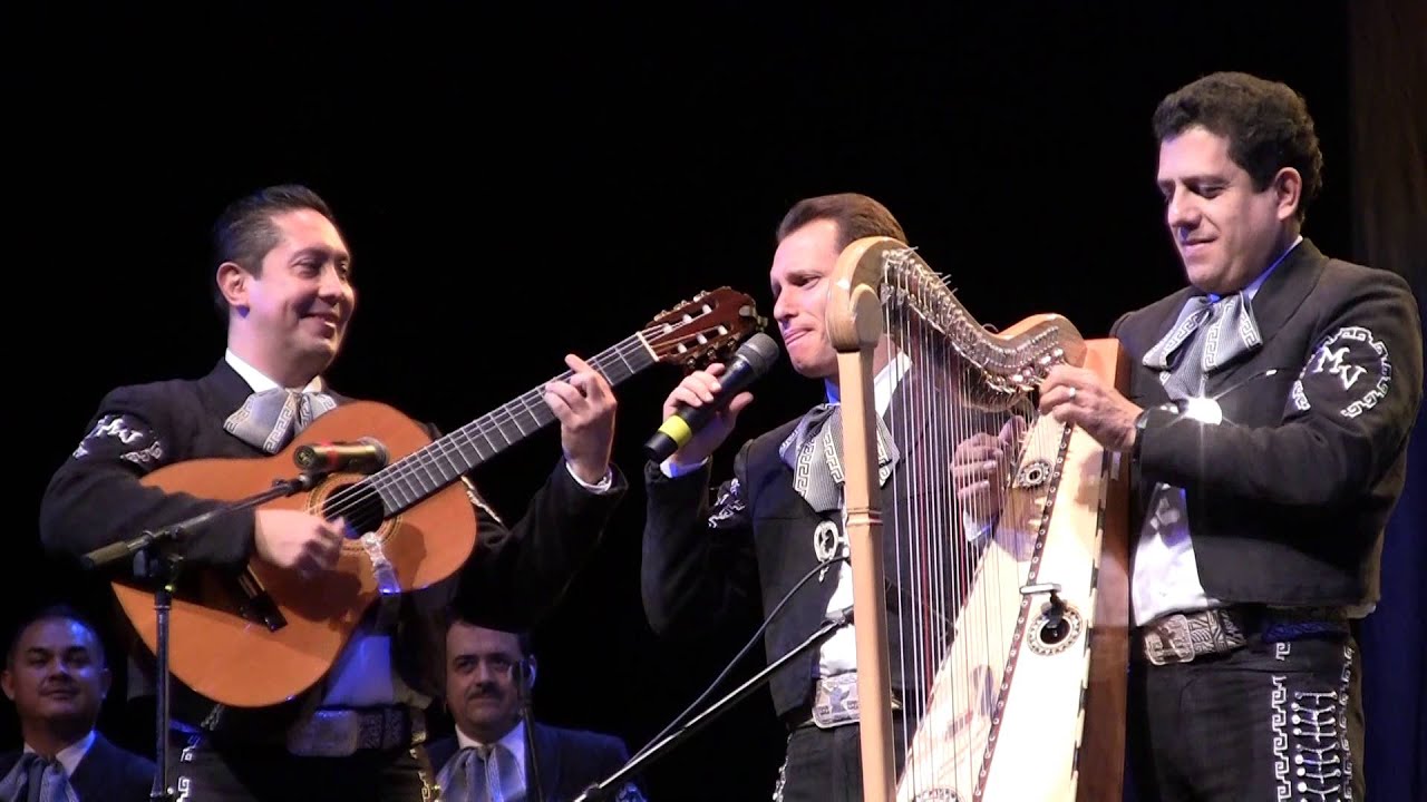 Mariachi Vargas - Track 5 - Sufriendo a Solas