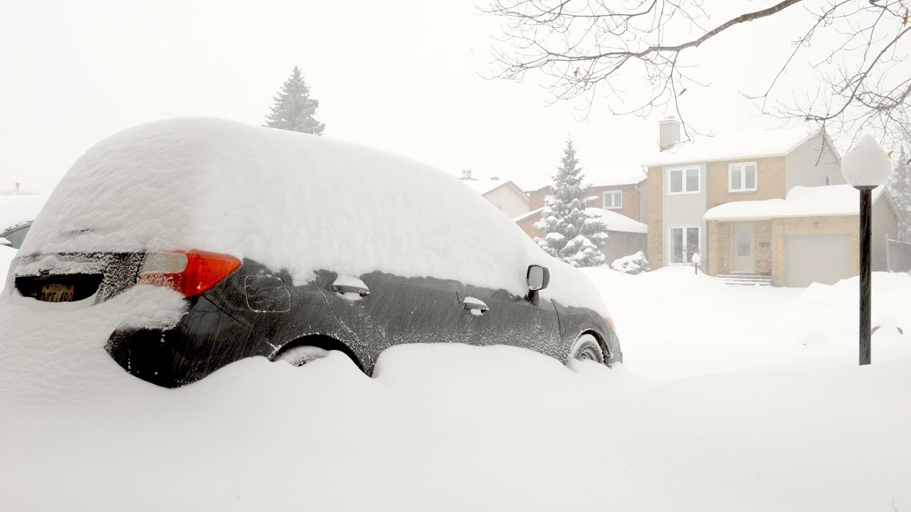 Time Lapse Digging Out During Record Snow Storm Ottawa Canada