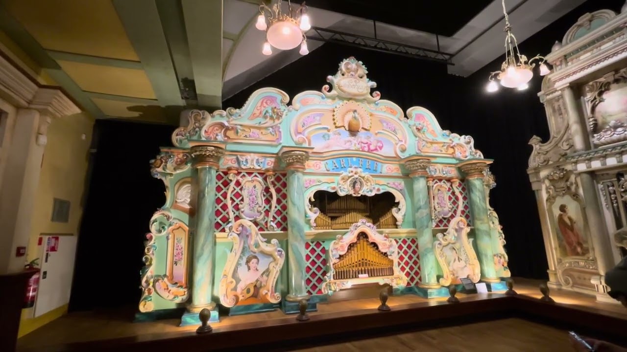“Ik ga zwemmen” kermisorgel de Schuyt