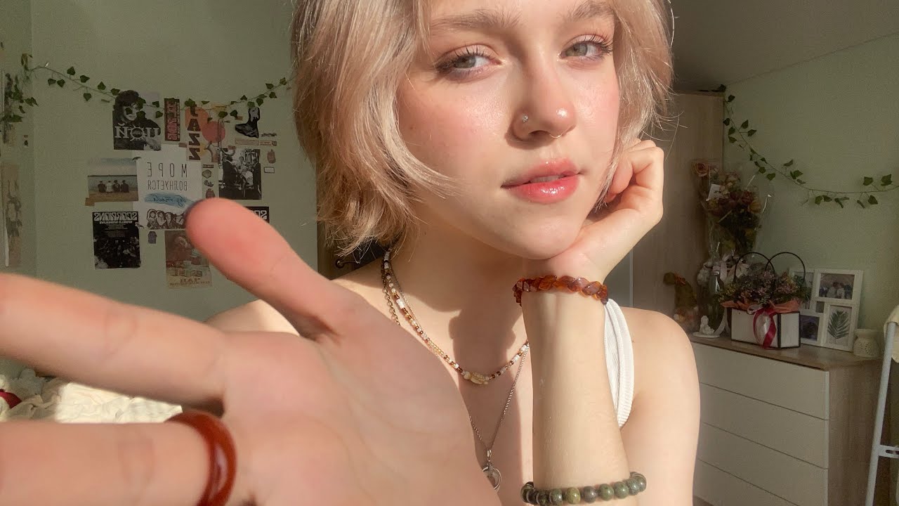 ASMR ~ slow visual triggers // mouth sounds 😴