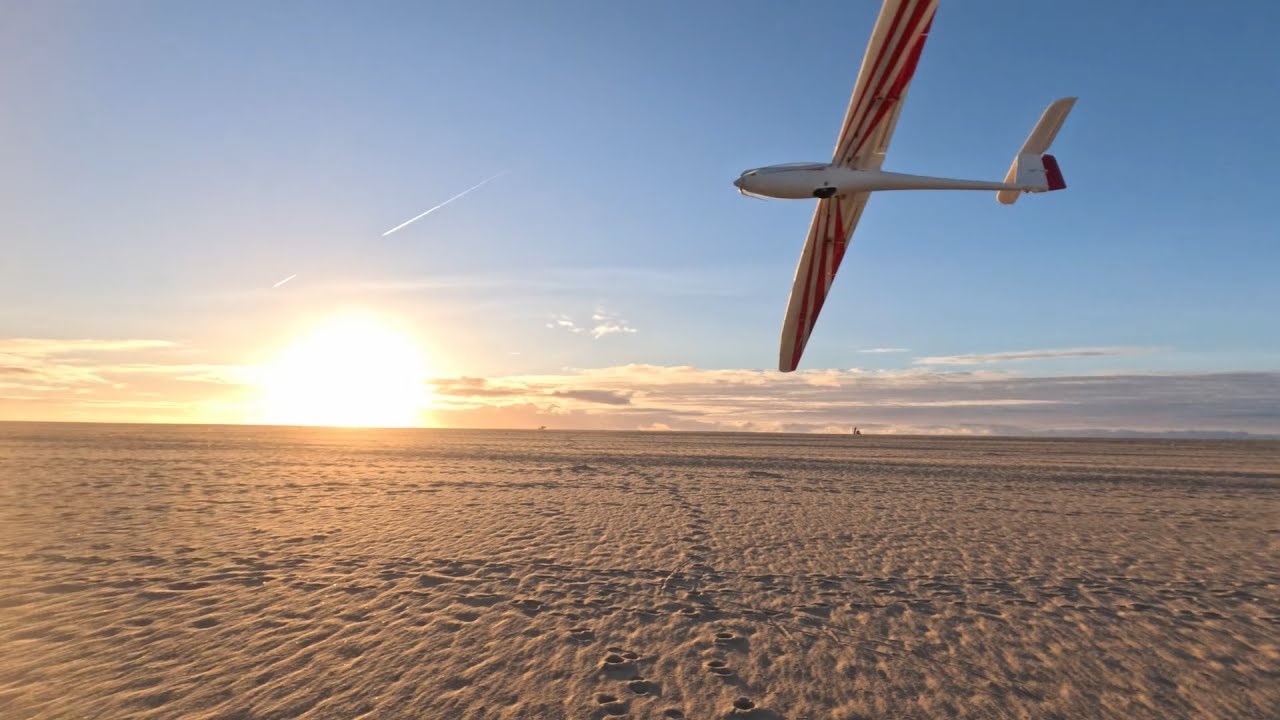 ASW 28 dynamic flight at Lagoa de albufeira - Listen to that woooosshhhh! :)