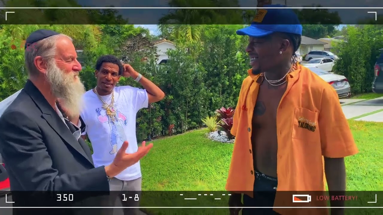 Sauce Walka has powerful conversation with Jewish man  + Gives him a Rolls Royce ￼