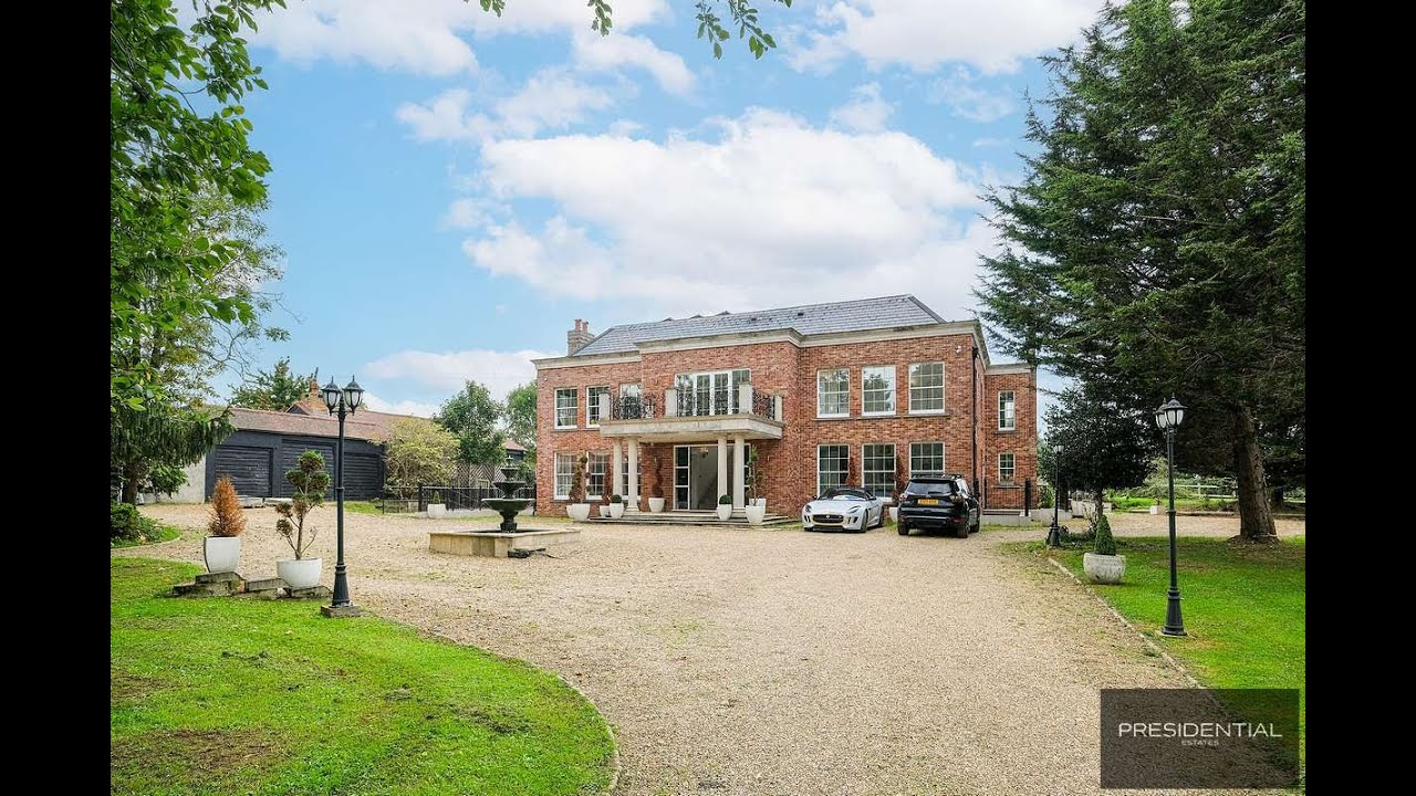 Ashleam House Lyngs Farm Nupers Hatch  Stapleford Abbots, RM4 1JR