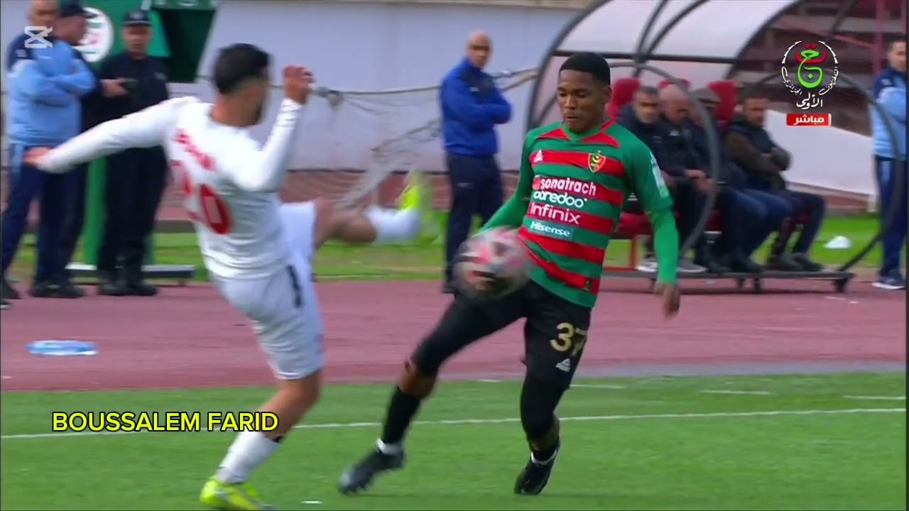 L'attaquant du Mouloudia d'Alger, Meslem anatouf (2006) contre ASO. 🔴 🟢 💎مسلم اناتوف ضد جمعية الشلف 