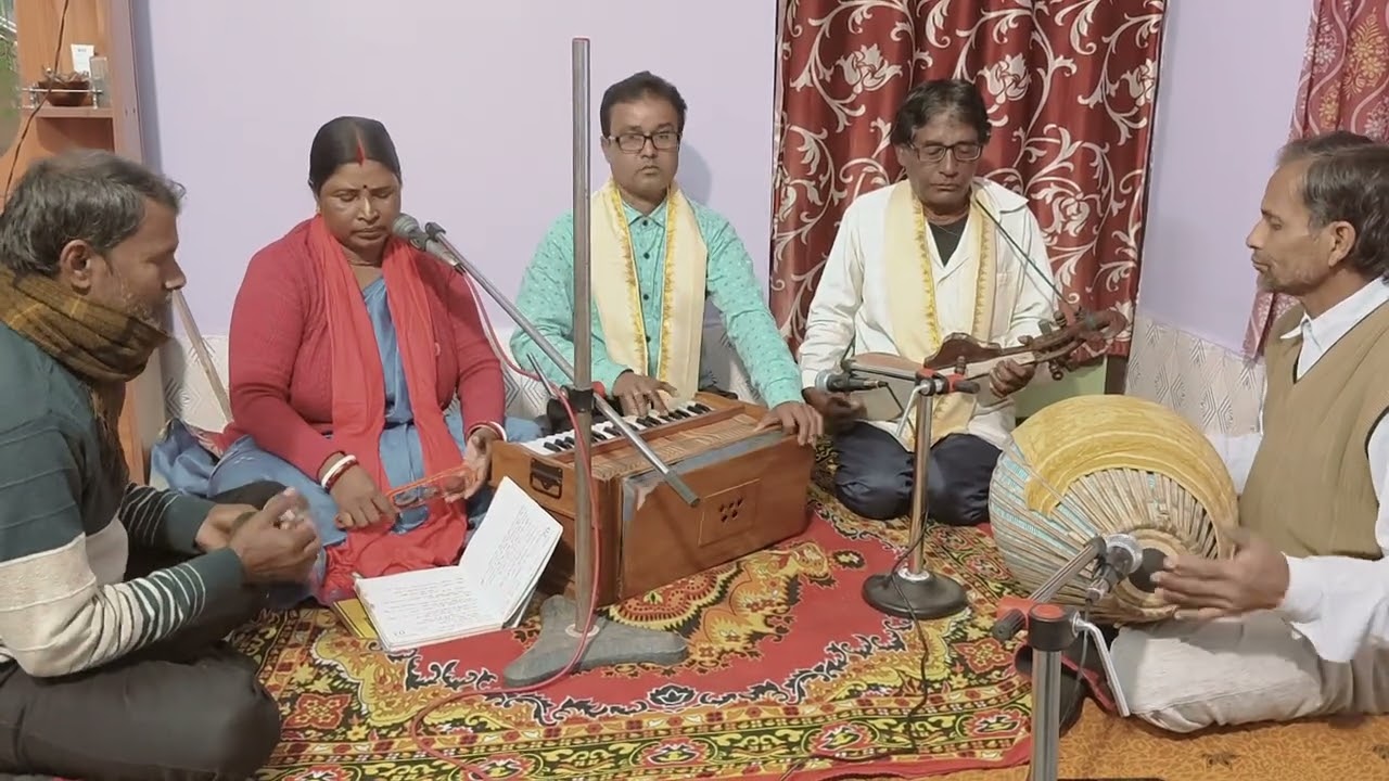 বন্ধু আমার ভীষণ কালা নয়নে লাইগাছে ভালা ভীষণ কালা ধুইলে ছাড়ে না 🙏 ভুলত্রুটি ক্ষমা করবেন 🌹🙏🌹🙏🌹