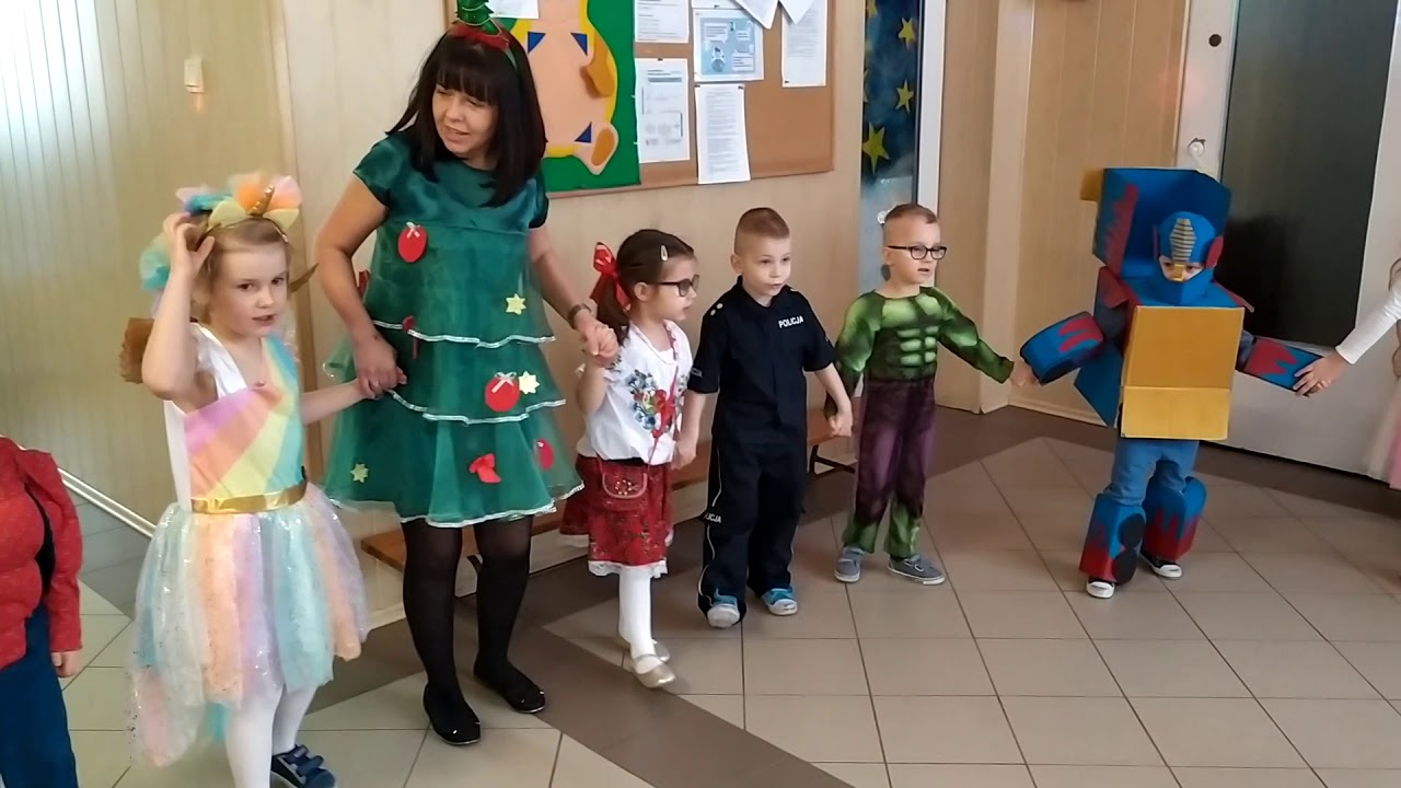 Bal Karnawałowy - Przedszkole Publiczne w Ożarowie, gr. Kwiatuszki, Kaczuszki, Jagódki